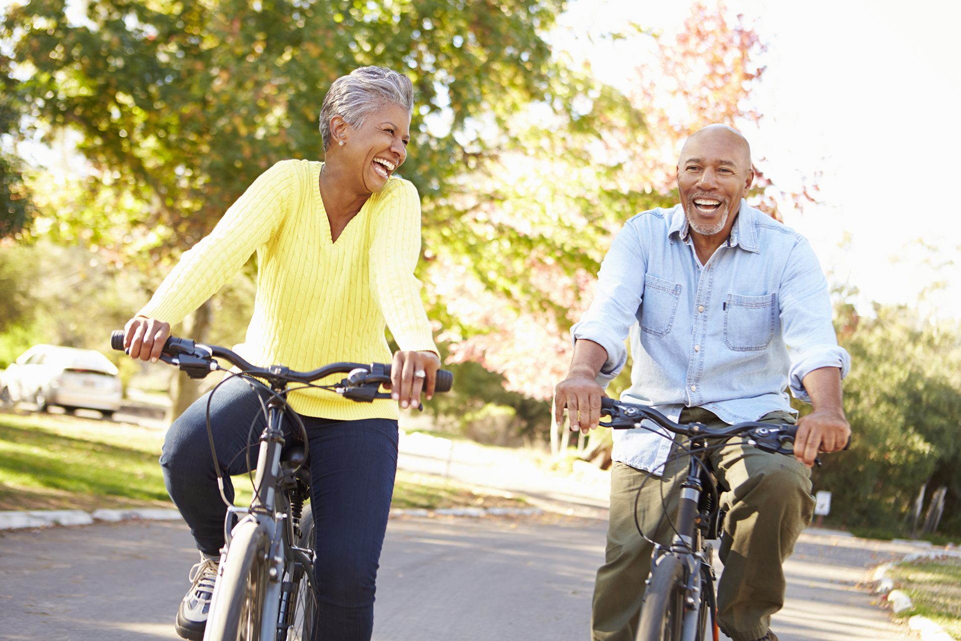 shutterstock-couple-bikes-compressed